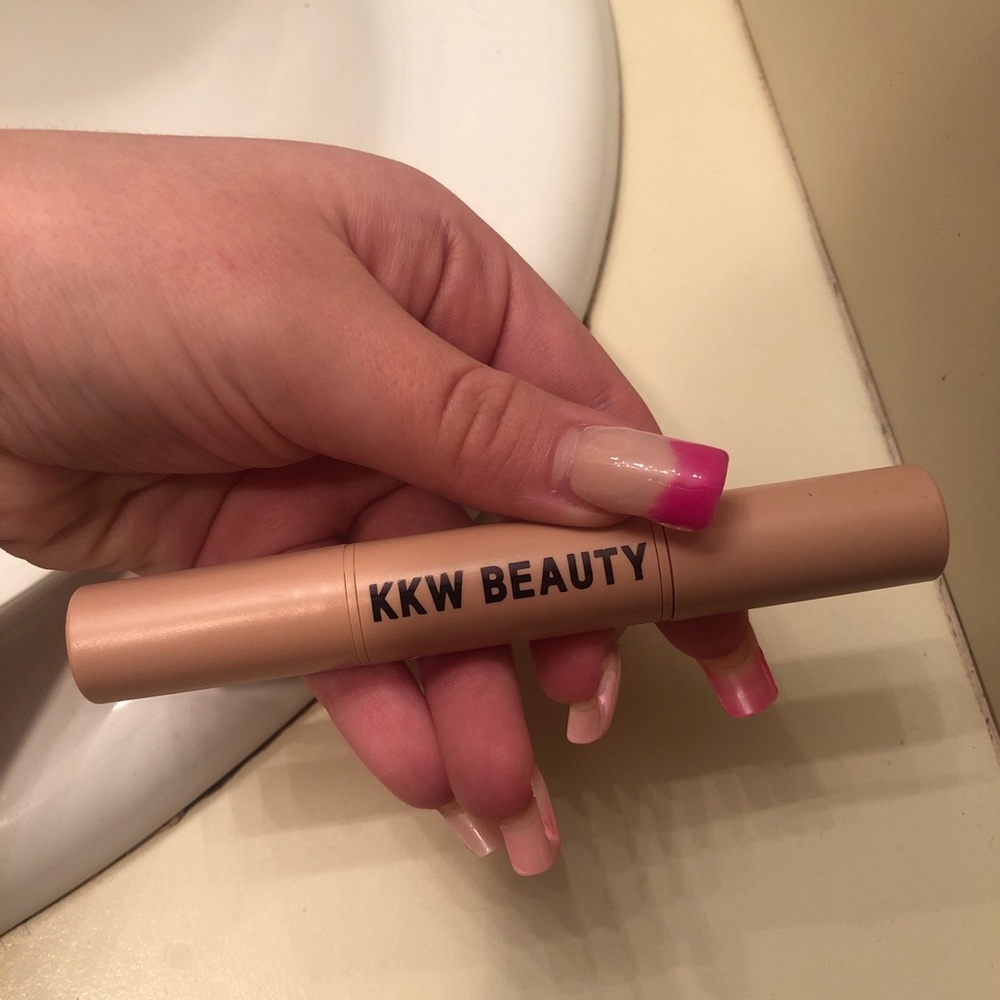 KKW beauty contour stick